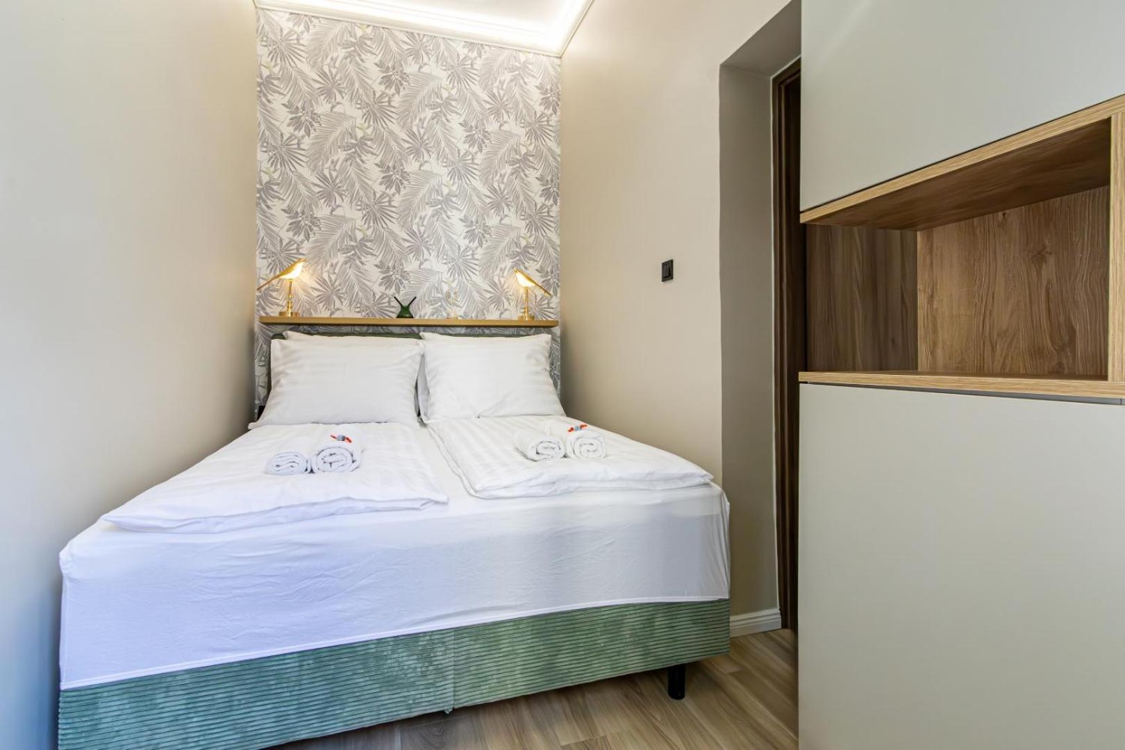Oasis Apartment On The Broadway With Ac Budapest Exteriör bild